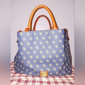 Dooney And Bourke Gretta Bag
